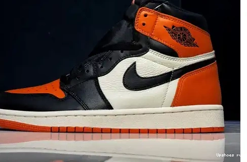  555088-005 Retro Backboard Jordan High 1 555088-005 Shattered 0507